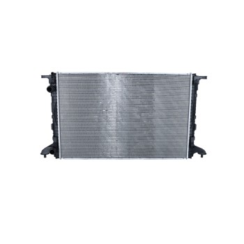 Audi A6 Su Radyatörü 8W0121251K
