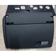 AUDI A6 TORPIDO KAPAĞI 4G8857124