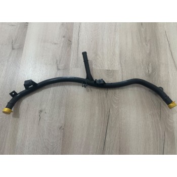 Audi A3 Su Borusu 1.4 TSI 04E121070AD Audi A3 Su Borusu 1.4 TSI 04E121070AD